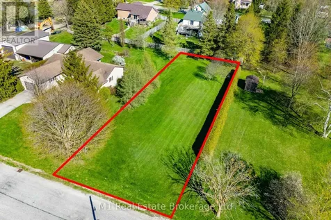 33 Geddes Street West Minto ON N0G 1M0