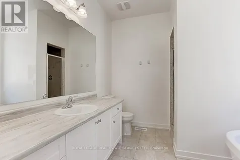 44 Hewison Avenue Richmond Hill ON L4S 0J2