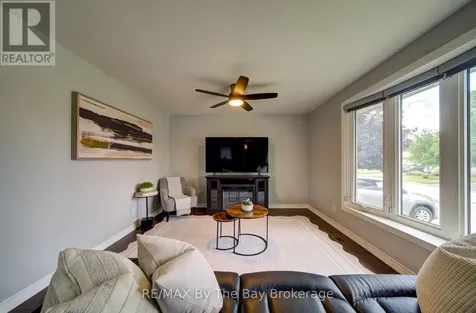4 Watts Crescent Collingwood ON L9Y 4H2
