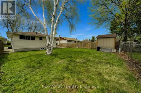 4 Watts Crescent Collingwood ON L9Y 4H2