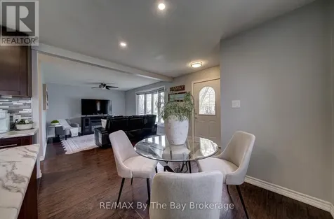 4 Watts Crescent Collingwood ON L9Y 4H2