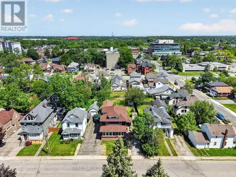 4417-A Ellis Street Niagara Falls (downtown) ON L2E 1H5