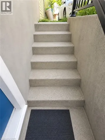 67 Karen Walk Waterloo ON N2L 5K1
