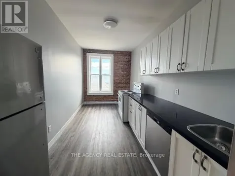 286 Talbot Street St. Thomas ON N5P 1B4