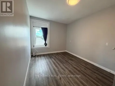 286 Talbot Street St. Thomas ON N5P 1B4