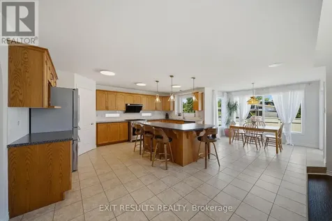 5B Kemp Drive Ottawa ON K1T 3W9