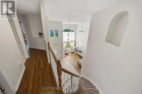 5B Kemp Drive Ottawa ON K1T 3W9