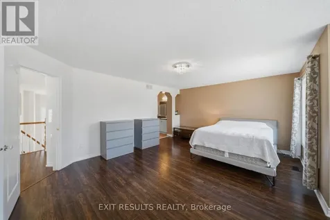 5B Kemp Drive Ottawa ON K1T 3W9
