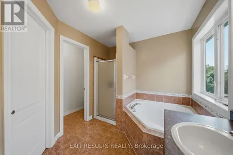 5B Kemp Drive Ottawa ON K1T 3W9