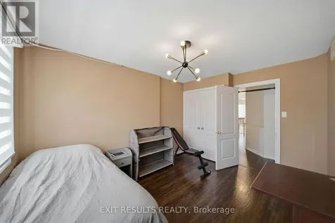 5B Kemp Drive Ottawa ON K1T 3W9