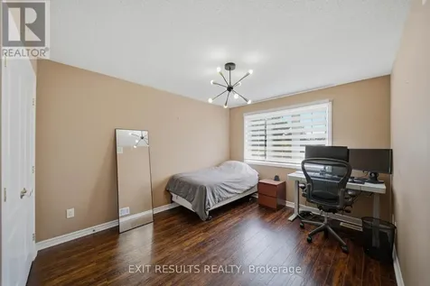 5B Kemp Drive Ottawa ON K1T 3W9