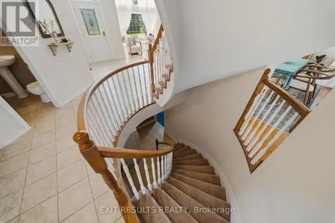 5B Kemp Drive Ottawa ON K1T 3W9