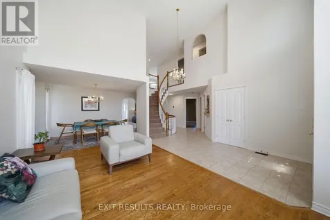 5B Kemp Drive Ottawa ON K1T 3W9