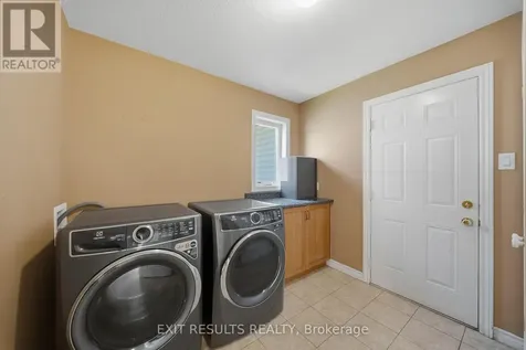 5B Kemp Drive Ottawa ON K1T 3W9