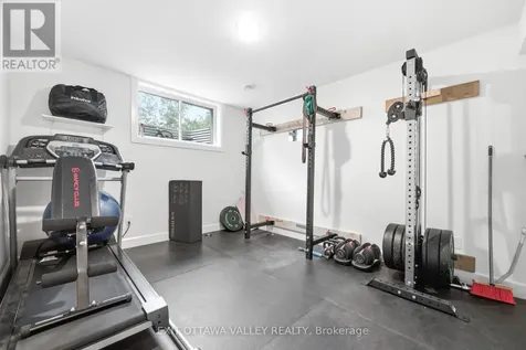 1038 Beatty Crescent Deep River ON K0J 1P0