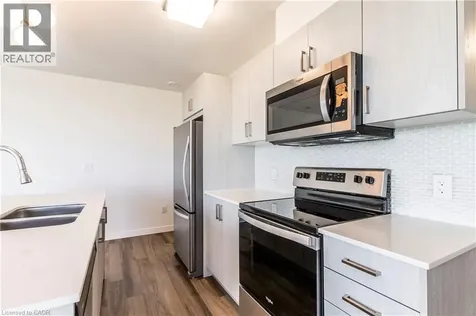 479 Charlton Avenue Hamilton ON L8N 0B4