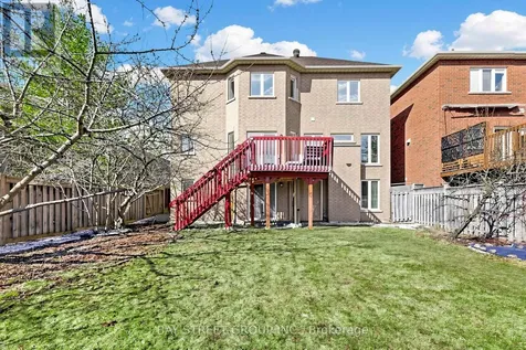 19 Fountain Court Richmond Hill (rouge Woods) ON L4S 2K4