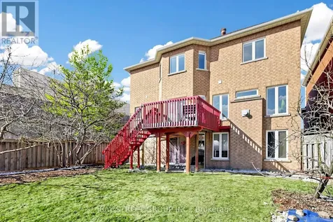 19 Fountain Court Richmond Hill (rouge Woods) ON L4S 2K4