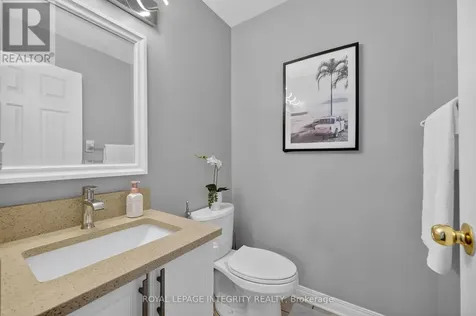 29 Nortoba Crescent Ottawa ON K2T 1G9