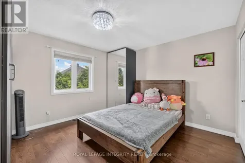 29 Nortoba Crescent Ottawa ON K2T 1G9