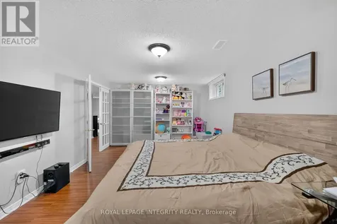 29 Nortoba Crescent Ottawa ON K2T 1G9