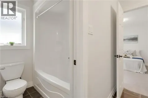 341 Zeller Drive Kitchener ON N2A 0B2