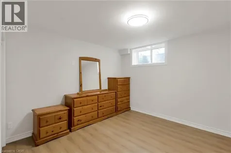 341 Zeller Drive Kitchener ON N2A 0B2