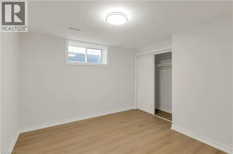 341 Zeller Drive Kitchener ON N2A 0B2
