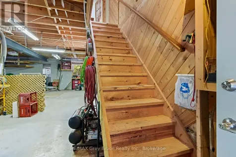 27 Hope Drive Northern Bruce Peninsula ON N0H 1Z0