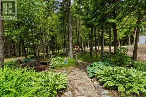 27 Hope Drive Northern Bruce Peninsula ON N0H 1Z0