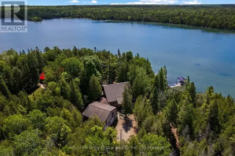 27 Hope Drive Northern Bruce Peninsula ON N0H 1Z0