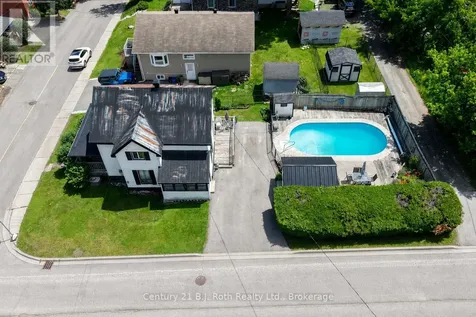 139 Borland Street East Orillia ON L3V 2C1