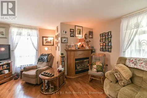 139 Borland Street East Orillia ON L3V 2C1
