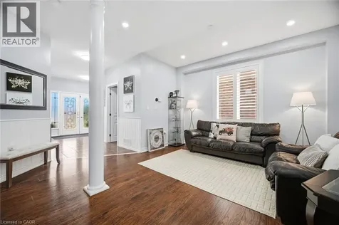 79 Garinger Crescent Hamilton ON L0R 1C0