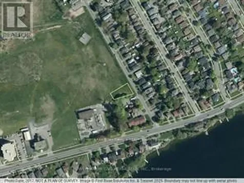 11 &13 Danis Avenue Cornwall ON K6H 5E5