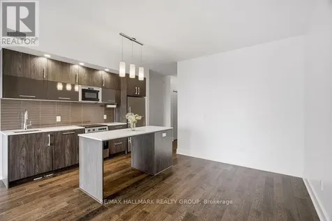 255 Bay Street Ottawa ON K1R 0C5