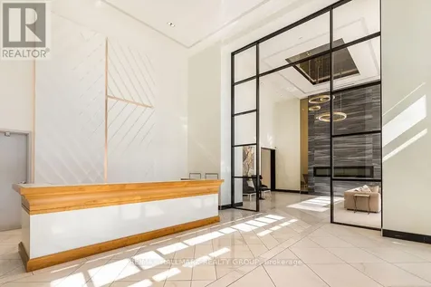 255 Bay Street Ottawa ON K1R 0C5