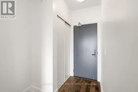 255 Bay Street Ottawa ON K1R 0C5