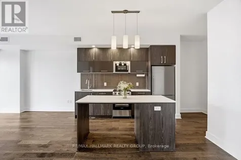 255 Bay Street Ottawa ON K1R 0C5