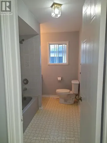67 Fernbrook Drive Wasaga Beach ON L9Z 1G4