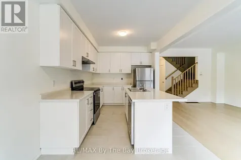 73 Federica Crescent Wasaga Beach ON L9Z 0N5