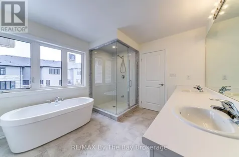 73 Federica Crescent Wasaga Beach ON L9Z 0N5
