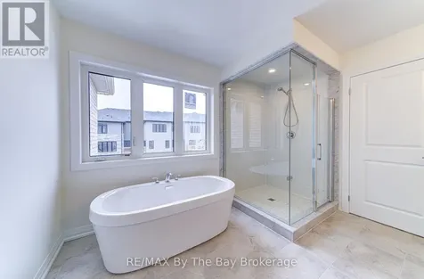 73 Federica Crescent Wasaga Beach ON L9Z 0N5