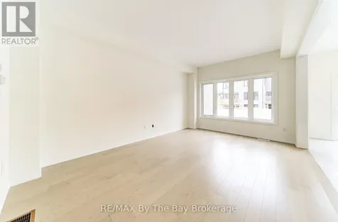 73 Federica Crescent Wasaga Beach ON L9Z 0N5