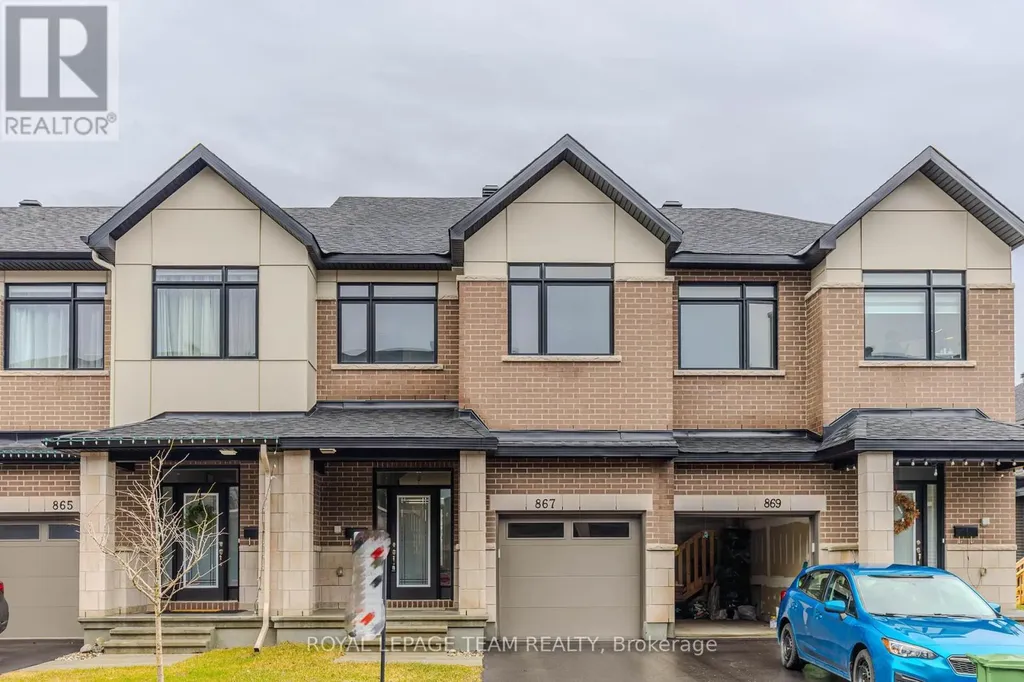 867 Anciano Crescent Ottawa ON K2S 2R8