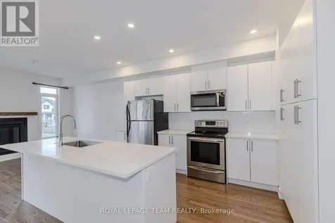 867 Anciano Crescent Ottawa ON K2S 2R8