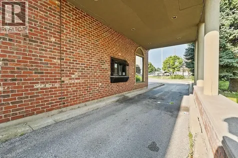 501 Bryne Drive Barrie ON L4N 9P7