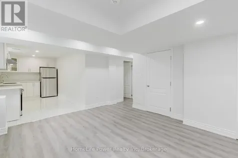 470 Blair Creek Drive Kitchener ON N2P 2X6