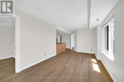 310 Central Park Drive Ottawa ON K2C 4G4