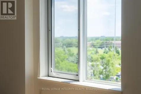 310 Central Park Drive Ottawa ON K2C 4G4